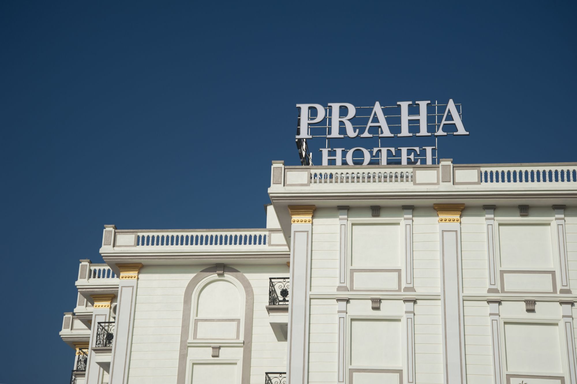 Praha Hotel Sapa Extérieur photo